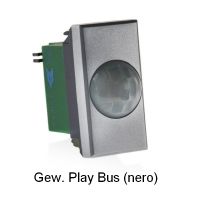 Marchio: WOLF SAFETY. Articolo: JOLLY-PLY. Rivelatore ad infrarosso passivo da incasso. Portata 10mt – 140°. Altezza max di montaggio: 1.5 m. Compensazione tecnica a doppia pendenza. Memoria di allarme con positivo ad impianto inserito. Alimentazione: 10-15 Vcc. Omologazione IMQ II^ livello. 