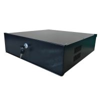 Marchio: DIERRETVCC. Articolo: VH-LOCKBOX-4U. Cassa metallica chiusa per videoregistratore - Chiusura con chiave - Serratura da leva - Compatibile con registratori fino a 4U - Misure passo: 203 (Al) x 533 (An) x 533 (Fo) - Ventilatore incluso da 12 cm - Grate di ventilazione - Include 2 chiavi - Staffa LOCKBOX-BR per montaggio nel rack non inclusa -  Aperture: 2 nella parte posteriore + 2 parte inferiore di 3 cm di diametro