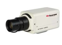 Marchio: GUARDALL. Articolo: G-IPBOXCAM. Telecamera IP H264 che supporta alimentazione Poe (tramite rete Ethernet). Sony Super HAD 1/3 CCD, pixel 704x576/25fps 0,1Lux@F1.2 12Vdc/PoE, 4 W max, Day&Night, 540 TVL, Motion detection con notifica su PC client, Dual Stream, PTZ control, Iris V.D./D.D. registrazione locale su SD card, TI Da Vinci HW compression Audio In/Out, 1 Alarm input, 1 relè output, uscita BNC, dimensioni 63x59x114 mm, peso 650 gr. Temperatura di esercizio -10° + 60°