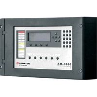 Marchio: NOTIFIER. Articolo: AM2000N (CEI 350). Centrale indirizzata di rivelazione a 2 loop CLIP. Ciascuna linea permette il collegamento di 99 rivelatori e 99 moduli. La centrale permette la gestione separata della rivelazione gas, grazie ad apposito modulo d’interfaccia, tale visualizzazione deve avvenire su un terminale remoto dedicato ai soli allarmi tecnici. Uscita sirena controllata, uscite relè per allarme generale e guasto. Due uscite seriali nella versione standard con altre due opzionali tramite scheda aggiuntiva. Uscite standard per 16 terminali e per pc per download/upload programmazioni. Uscite opzionali per connessione ethernet (TCP/IP) ed una USB per pc o stampante, oppure un’uscita RS232/485 per connessione a NOTI-FIRE-NET. Display grafico con 8 righe per 40 colonne. Scritte programmabili da 32 caratteri per punto e 32 caratteri per zona. 150 zone geografiche e 400 gruppi con operatori logici (AND, OR, DEL, ecc.). Archivio di 999 eventi. Auto programmazione linee con riconoscimento doppi indirizzi. Segnalazione di necessità di manutenzione per i rivelatori. Certificata CPR in conformità alla EN 54-2 e EN 54-4. Alimentazione da rete 230Vca. Alimentatore standard 2,1A. Corrente ausiliaria a 24Vcc di 1A, con uscita ripristinabile e non ripristinabile. Ricarica di due batterie a 12Vcc da 17Ah. Dimensioni: 483mm x 266mm x 111mm.