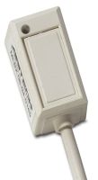 Marchio: ARITECH. Articolo: GS200. Sensore piezoelettrico rottura vetri miniaturizzato con cavo da 3 m e memoria d'allarme. Usare interfaccia GS217/218. Omologato PT.