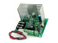 Marchio: COMBIVOX. Articolo: ALIMENTATORE SUPPLEMENTARE SU BUS. Alimentatore lineare da 1.2A completamente supervisionato. Controllo basso livello batteria e presenza rete elettrica. 1 OC associabile ad evento o programmabile come telecomando. 1 uscita relè sirena. Controllo e diagnostica su BUS tramite tastiere LCD. Completo di trasformatore.