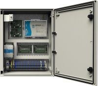 Marchio: DEA SECURITY. Articolo: CU-FSP2P-ISB. L’unità di controllo è la parte principale del sistema FUSION P2P ed e composta dai seguenti elementi: Controller P2P V3 in configurazione FUSION (cod.BR-FSP2P-CTRL), alimentatore stabilizzato (cod.ALP2P-3024), n°2 batterie tampone (cod.BT-P2P-12V), tamper switch, armadio (cod.BOX-P2P) in poliestere rinforzato con fibra di vetro. Completi di isolatori.