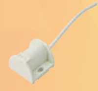 Marchio: DOMOTEC. Articolo: DMM07. Sensore inerziale.• Termoplastico colore bianco• Contatti interni multipli dorati• 4 fili (2 contatto + 2 loop tamper) L 2 m• Cavetto con guaina• IP54 • -25/+55°C• Scheda analisi consigliata: DBI02