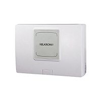 Marchio: ELKRON. Articolo: MP500/8. Centrale di allarme ad 8 ingressi espandibile fino a 64 con comunicatore telefonico PSTN integrato.Telegestione , verifica video, gestione di apparati wireless, ripetitore di bus.>> 8 ingressi programmabili + 1 ingresso dedicato manomissione 24H, di base; espandibili sino a 64(filari/radio)>> 6 uscite programmabili (2 relè + 4 OC), di base; espandibili sino a 27>> Parzializzazione del sistema sino a 8 settori>> Gestione di 32 codici utente ( da 4 a 6 cifre ) e 32 chiavi (elettroniche DK30 o di prossimità DK50)>> Storico 1000 eventi>> Programmatore orario settimanale, 8 comandi giornalieri>> 1 Bus di campo per il collegamento di: max. 8 tastiere display, max. 7 espansioni, max. 16 lettori chiave>> Connessione diretta per tastiera di servizio>> Trasmissione telefonica su 12 numeri telefonici, attraverso protocolli numerici e/o modem>> Interfaccia sintesi vocale: messaggi registrati di fabbrica per ogni ingresso/settore/evento delsistema, BUS fonico per le funzioni vocali e di ascolto ambientale tramite tastiera (KP500DV/N)>> Guida vocale di ausilio per comandi DTMF a distanza.>> Interfaccia GSM con antenna collocabile all’interno della centrale>> Interfaccia Ethernet per collegamento della centrale su rete LAN o ad un modem ADSL(12 indirizzi IP statici)>> Interfaccia web e applicativo utente per la gestione video (sino a 8 telecamere IP) e antintrusioneda dispositivi mobili remoti (OC, tablet, smartphone)>> Interfaccia wireless per la gestione ibrida del sistema>> Interfaccia USB per collegamento ad un PC per la programmazione locale>> Interfaccia chiave USB (di tipo standard) per salvataggio e recupero programmazioni del sistema>> Interfaccia KNX per interazioni con sistema Domotico Konnex®>> Applicativo software HI CONNECT per programmazione e telegestione>> Accumulatore alloggiabile: 12 Vdc 7 Ah>> Alimentatore switching: 1,5 A>> Dimensioni (H x L x P): 238 x 340 x 90 mm>> Certificazione EN50131 grado 3