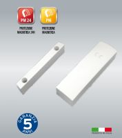 Marchio: UNITEK. Articolo: UTKCHS02PM24. Contatto magnetico di alta sicurezza a doppio bilanciamento magnetico con protezione magnetica 24h – bianco