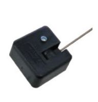 Marchio: UNITEK. Articolo: UTKCA01. Contatto ad asta oscillante per avvolgibili. Montaggio all'interno del cassone con asta in appoggio al rullo avvolgibile. Contatto N.C. o N.A. Materiale nylon rinforzato a vetro. Asta in acciaio inox.  