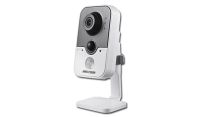 Marchio: HIKVISION. Articolo: DS-2CD2432-IW. Telecamera Compatta IP Megapixel Linea 2 RaptorWi-fi SiSensore 1/3” Progressive Scan CMOSRisoluzione Max 2048 x 1536Frame Rate 20 fps (2048x1536) 25 fps (1920x1080)Sensibilità 0.07 Lux @ F1.2, AGC ON 0 Lux con IRDay & Night ICRObiettivo 4 mm @ F2.0 2.8 mm opzionaleCompressione Video H.264, MJPEG, ROI CodecFunzioni Smart Intrusion Detection, Line Crossing DetectionDual Stream SiPortata IR 10 mSlot SD Card 1 MicroSD max 64GB non fornitaWDR DigitaleIngressi/Uscite Audio Microfono e Speaker incorporatiIngressi/Uscite d'Allarme 1/1Alimentazione 12VDC/PoE 5W max, alim. in dotazioneTemperatura d'Esercizio -30°C/+ 60°C, da interno